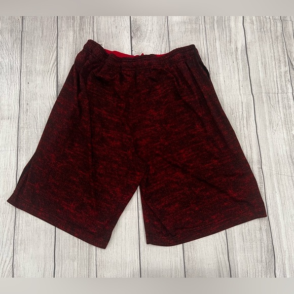 Bundle of 2 items Under Armour & Adidas  Red and Green Athletic Shorts/s… - Picture 8 of 11